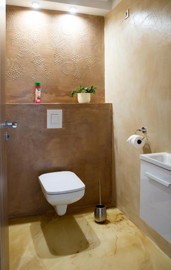 Dream Apartman 1 With Free Parking Дьёр Экстерьер фото